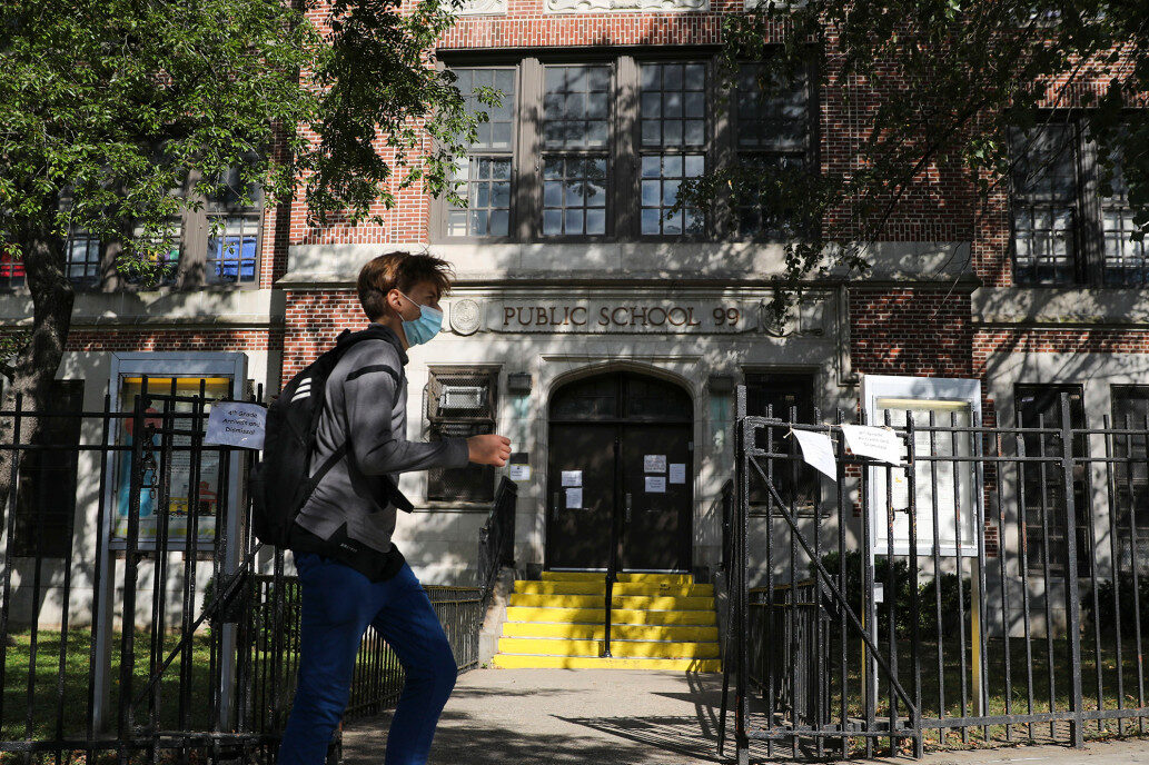 Click to enlarge Kew Gardens public school closed COVID-19