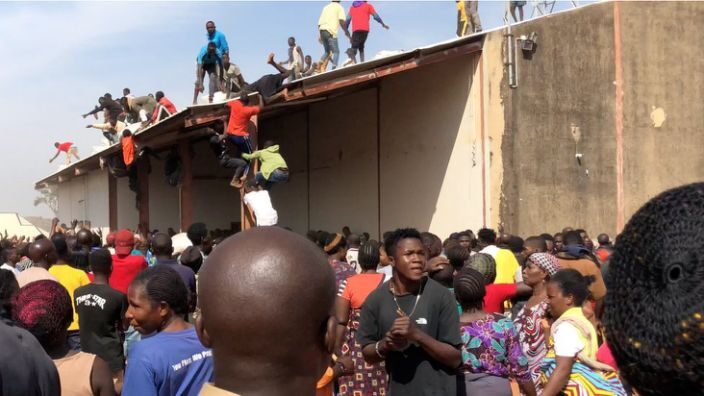 nigeria looting protests