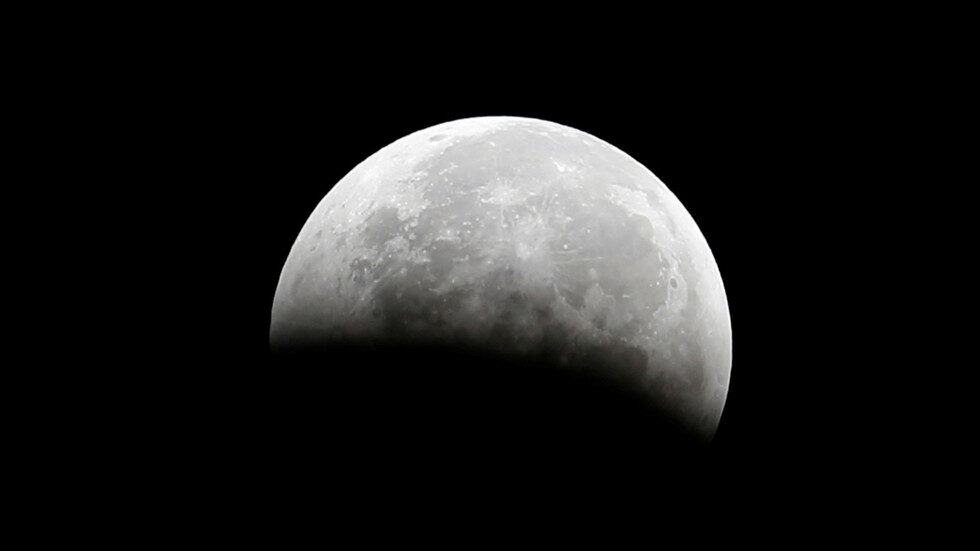 moonrise moon