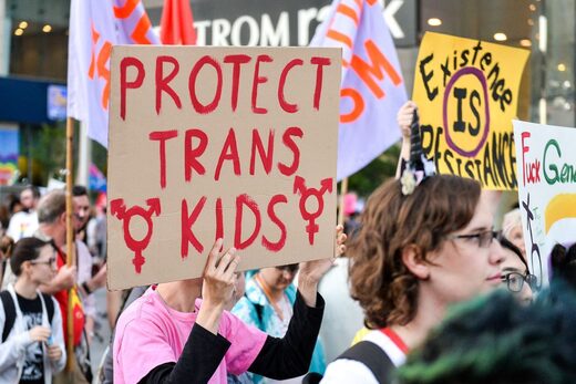 trans kids supporters