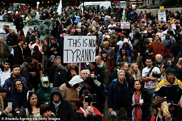 Click to enlarge lockdown protest london