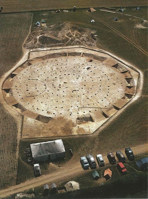 Click to enlarge megahenge