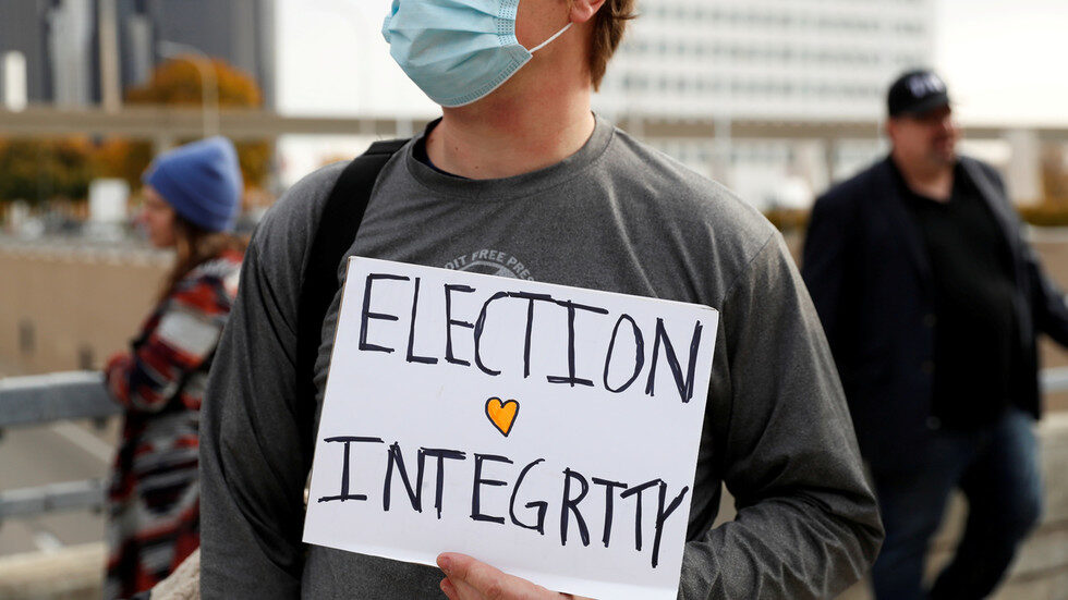 Click to enlarge election protester mask