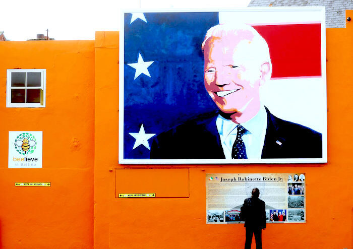 Biden mural