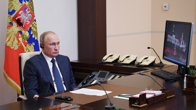 Click to enlarge putin