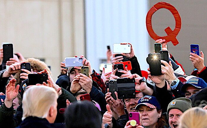 Q sign Trump Rally