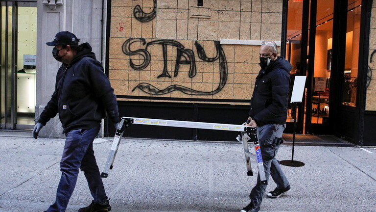 new york business boarded up