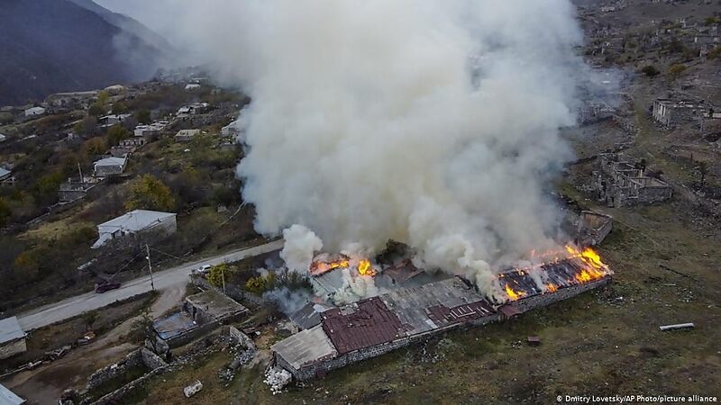 armenians burn houses homes Nagorno-Karabakh