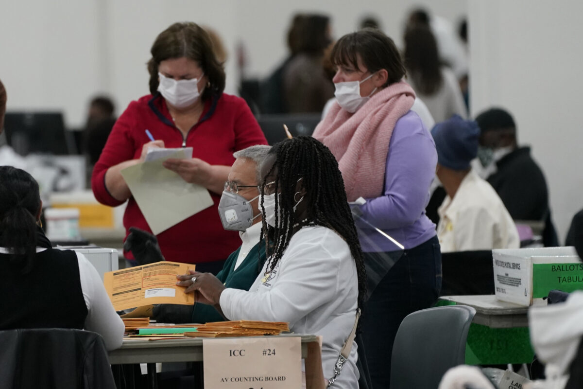 Click to enlarge michigan ballots counting