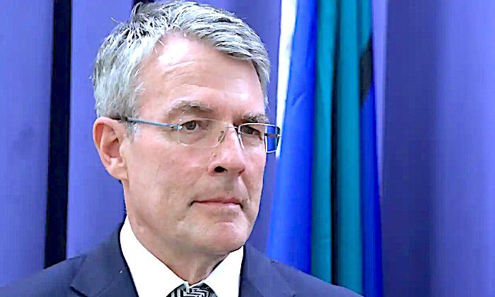 Click to enlarge Mark Dreyfus