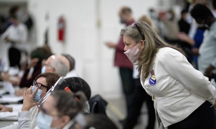 Click to enlarge Republican election challenger