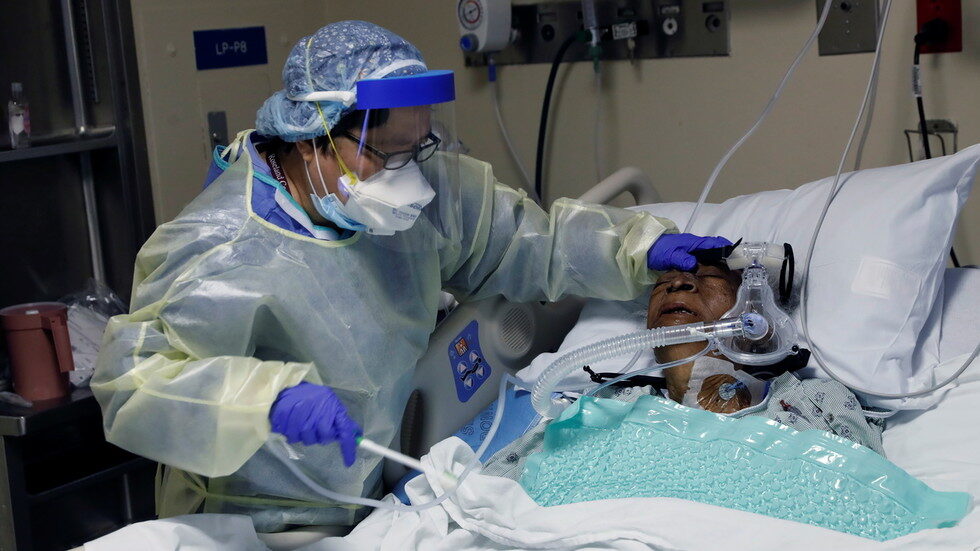 Patient being treated from Covid-19 at Roseland Community Hospital in Chicago