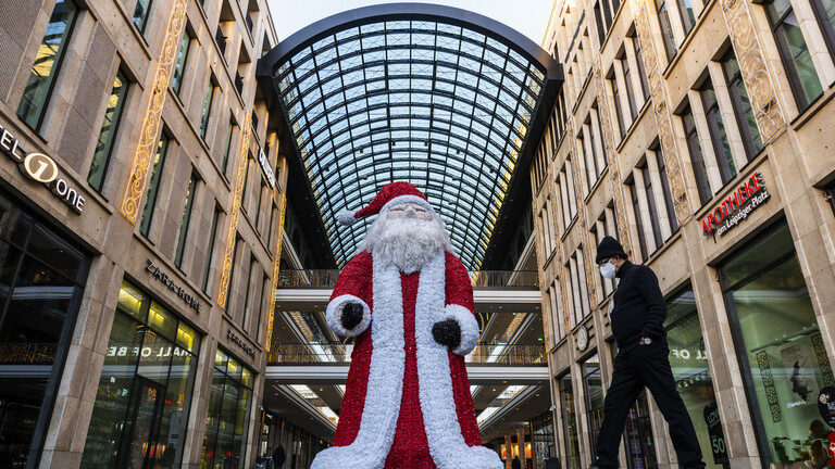 Santa
