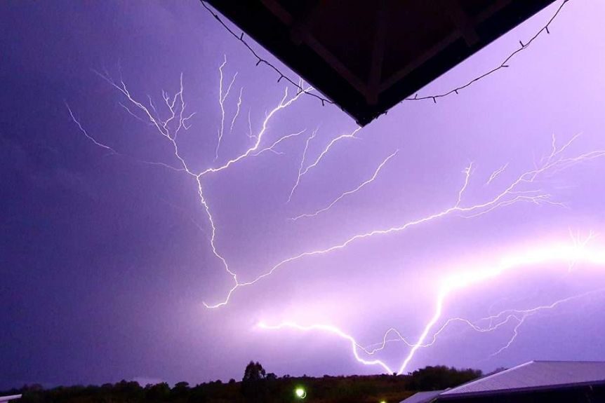 Continuous stunning displays like this one in the suburb of Richmond branched across Mackay's skies.