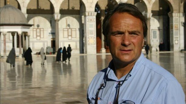 Click to enlarge CIA Robert Baer clinton memos trump dossier