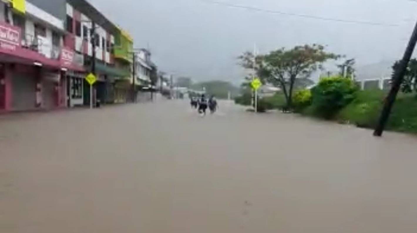 An entire road in Rakiraki is underwater. It has been raining in the region since 10am on Thursday morning.