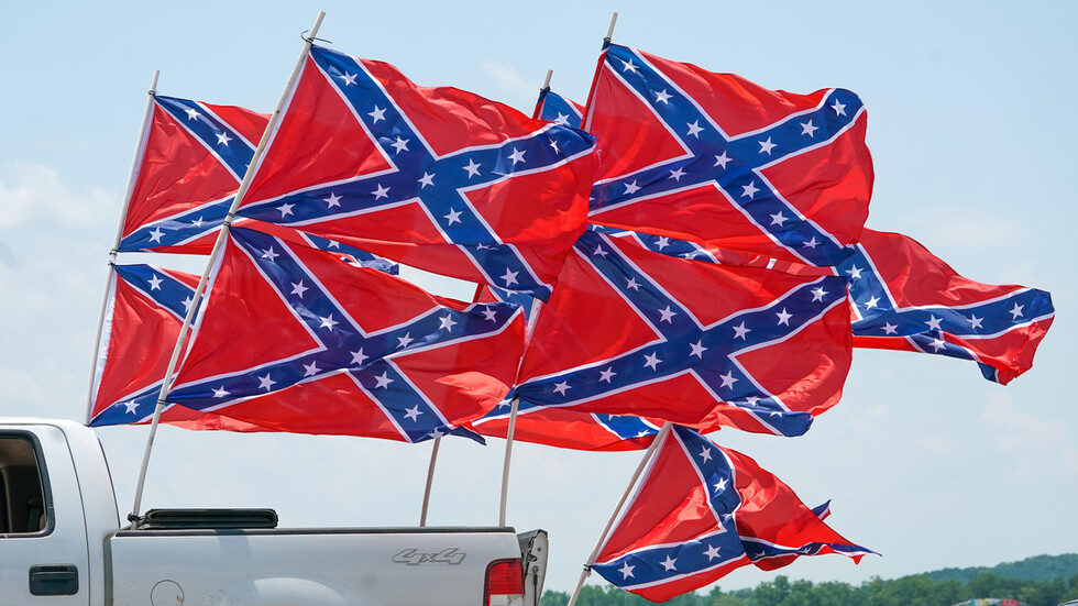 Click to enlarge Confederate flags