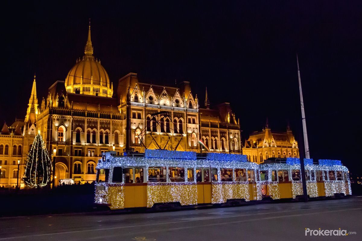 Click to enlarge parliament budapest hungary