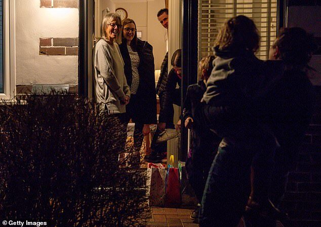 Click to enlarge family Christmas