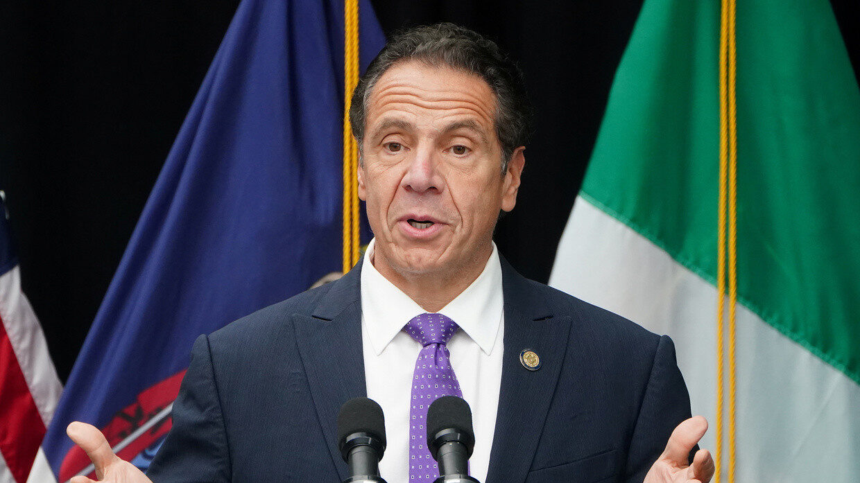 Click to enlarge andrew cuomo workin hard