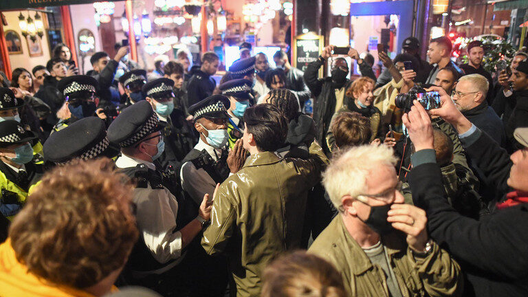 london lockdown protest
