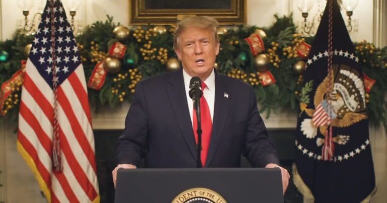 trump white house christmas