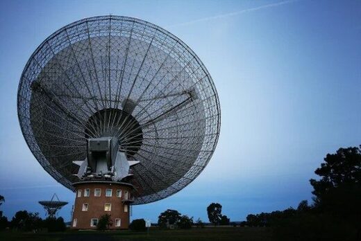 Click to enlarge Parkes Observatory