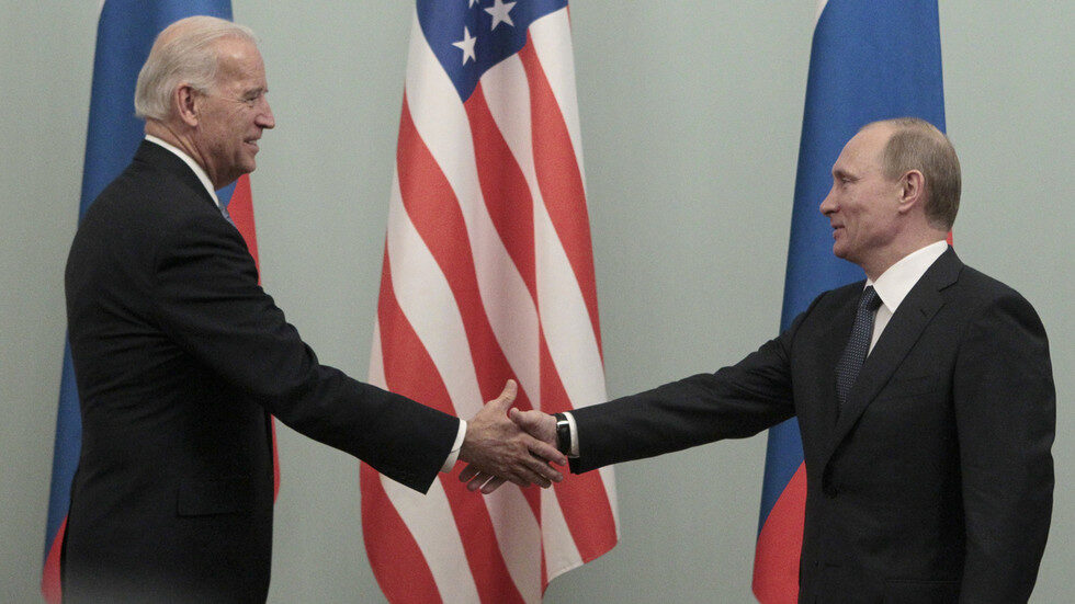 Click to enlarge Vladimir Putin Joe Biden