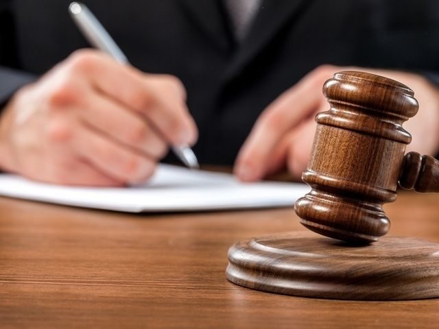 judge