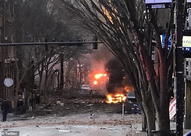 Click to enlarge nashville explosion street scene