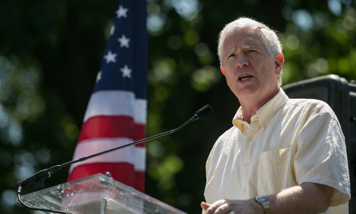 Click to enlarge Rep. Mo Brooks