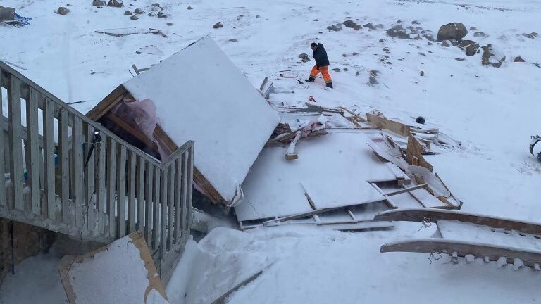 Click to enlarge The aftermath of a blizzard in Pangnirtung, Nunavut