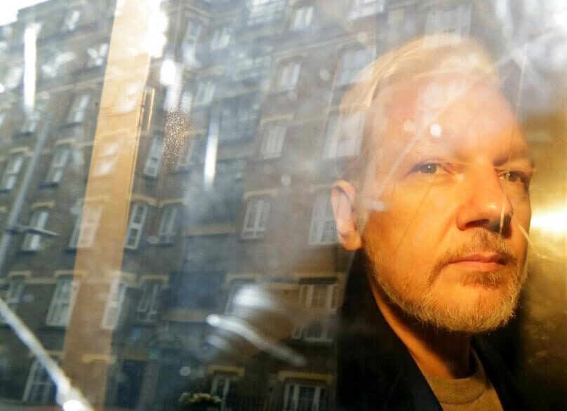 Click to enlarge assange