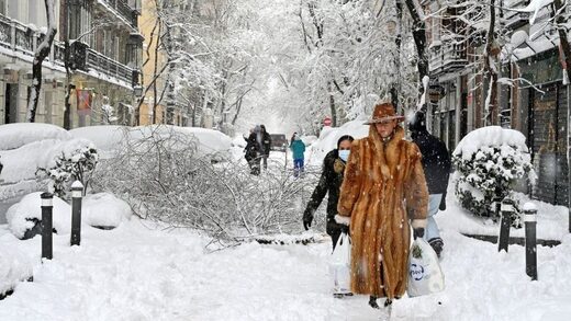 The capital Madrid has seen the heaviest snowfall in decades