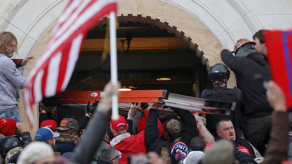 Click to enlarge Capitol Building protest
