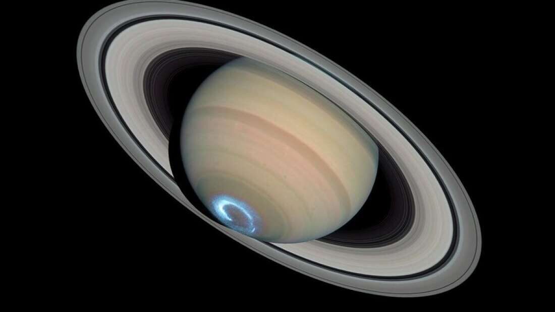 Click to enlarge Saturn and Aurora