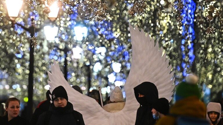 Click to enlarge angel