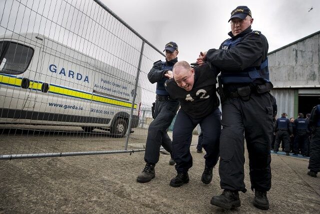 Click to enlarge ireland police train with israel