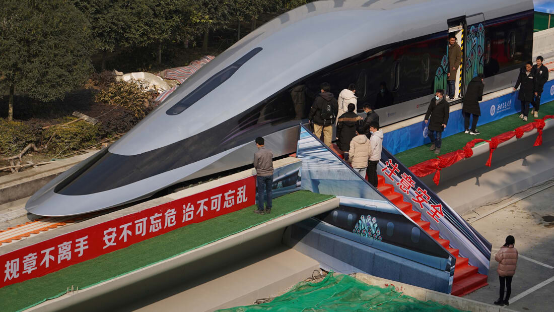 Maglev train
