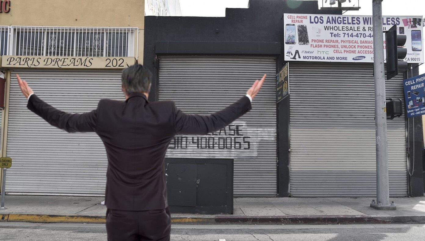 newsom shouts at abandoned buildings