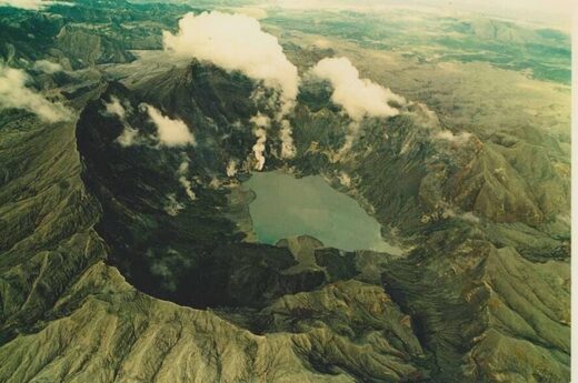 Click to enlarge Mt Pinatubo