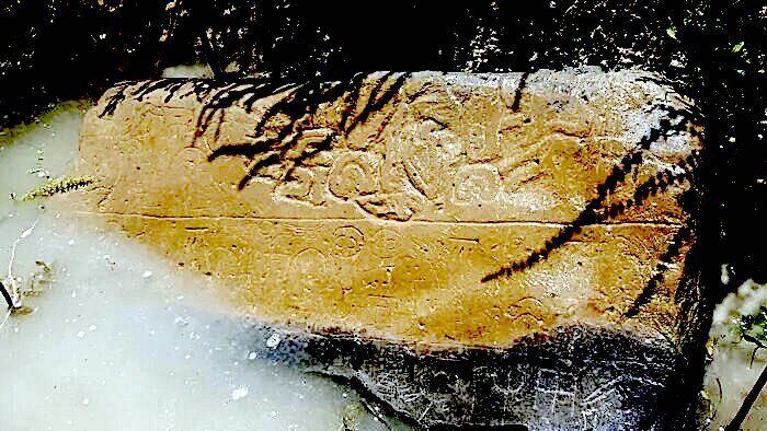 inscription stone
