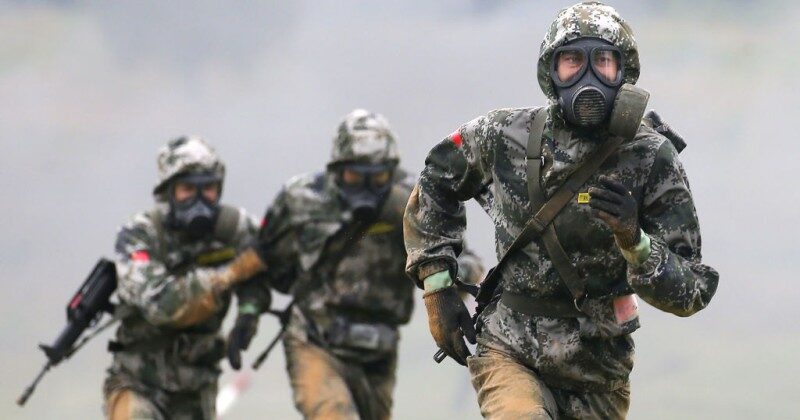 chinese soldiers