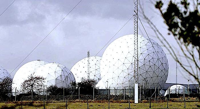 Click to enlarge GCHQ antennae