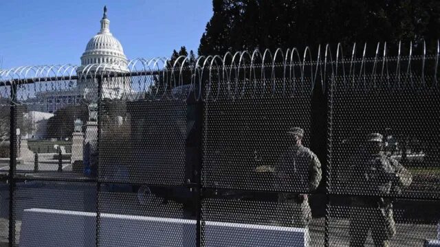 Click to enlarge capitol building razor wire fence