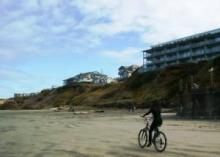 Click to enlarge bike rider @ Newport, Or