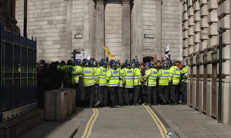 Click to enlarge kettling