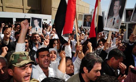 Click to enlarge Syrian pro-democracy protesters