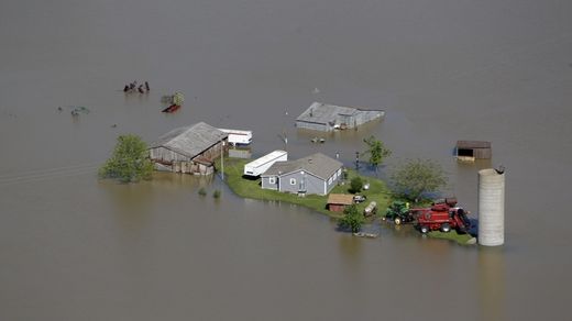 Mississippi River flooding