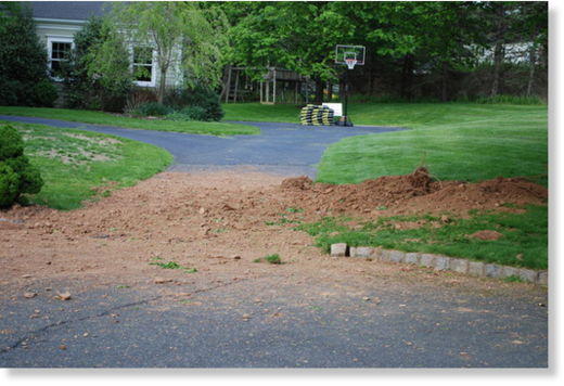 Click to enlarge Township lawn where meteorite landed